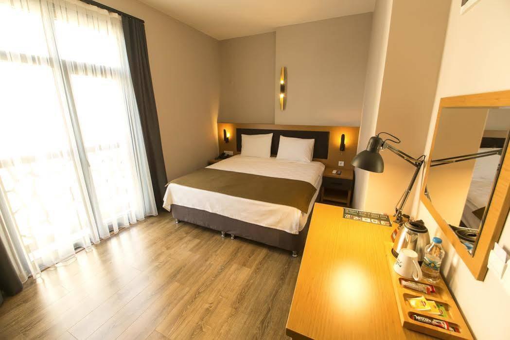 Big Point Plus Hotel Biga Exterior photo